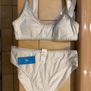 CUPSHE swimsuit. Top size small. Bottoms medium. New with tags and liners.